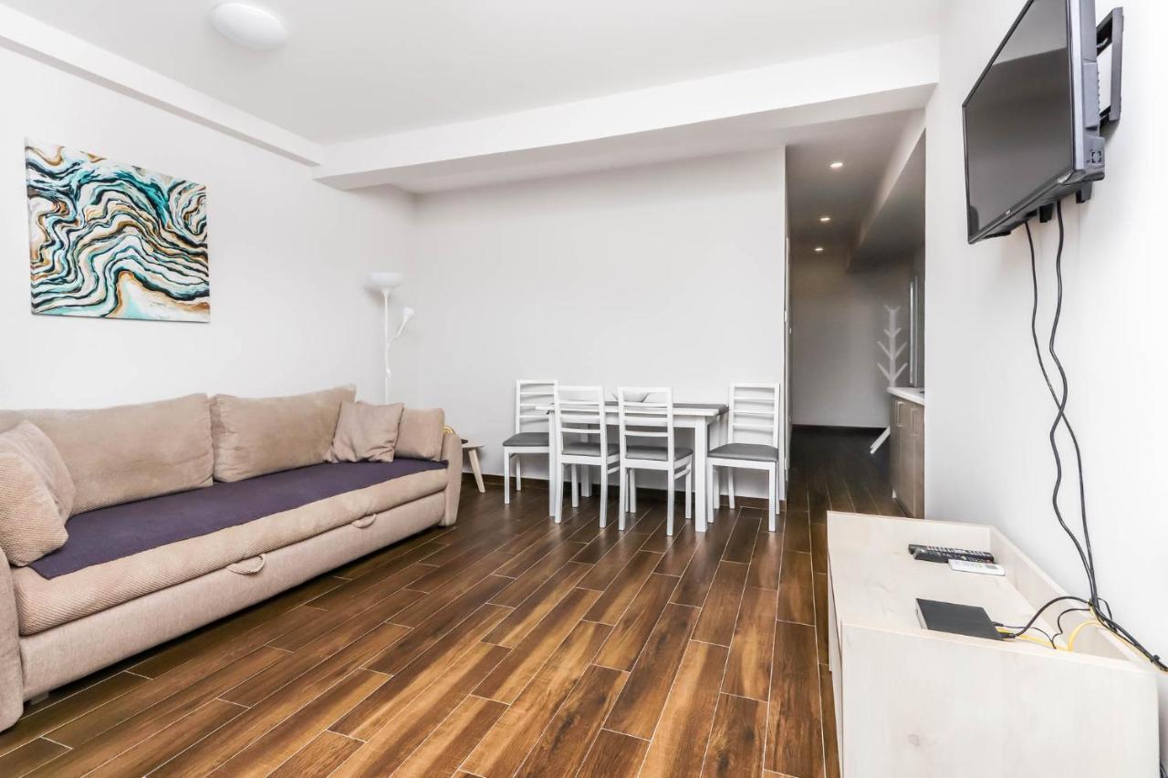 Timea Apartment Тиват Экстерьер фото